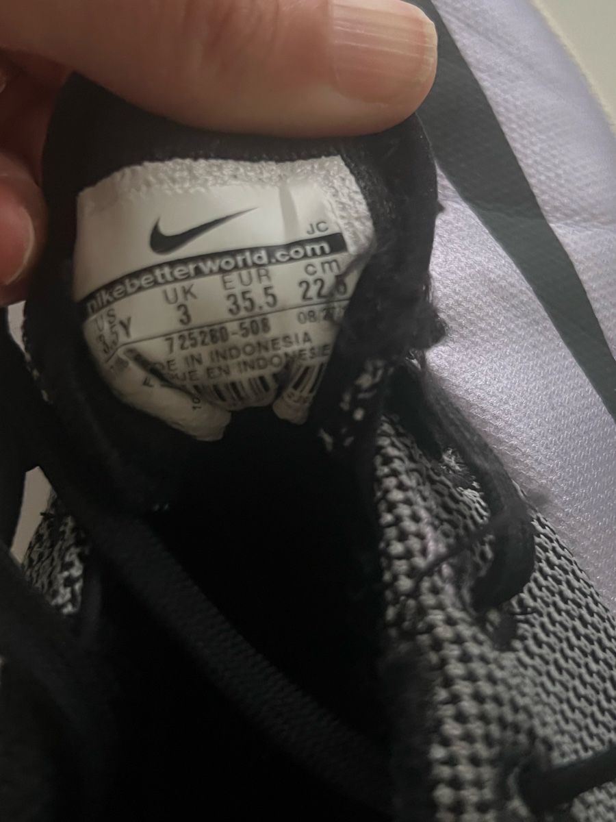Nike Scarpe per ragazze: Nike taille 33,5 – Usato da Sion venduto da jerermy1911 7