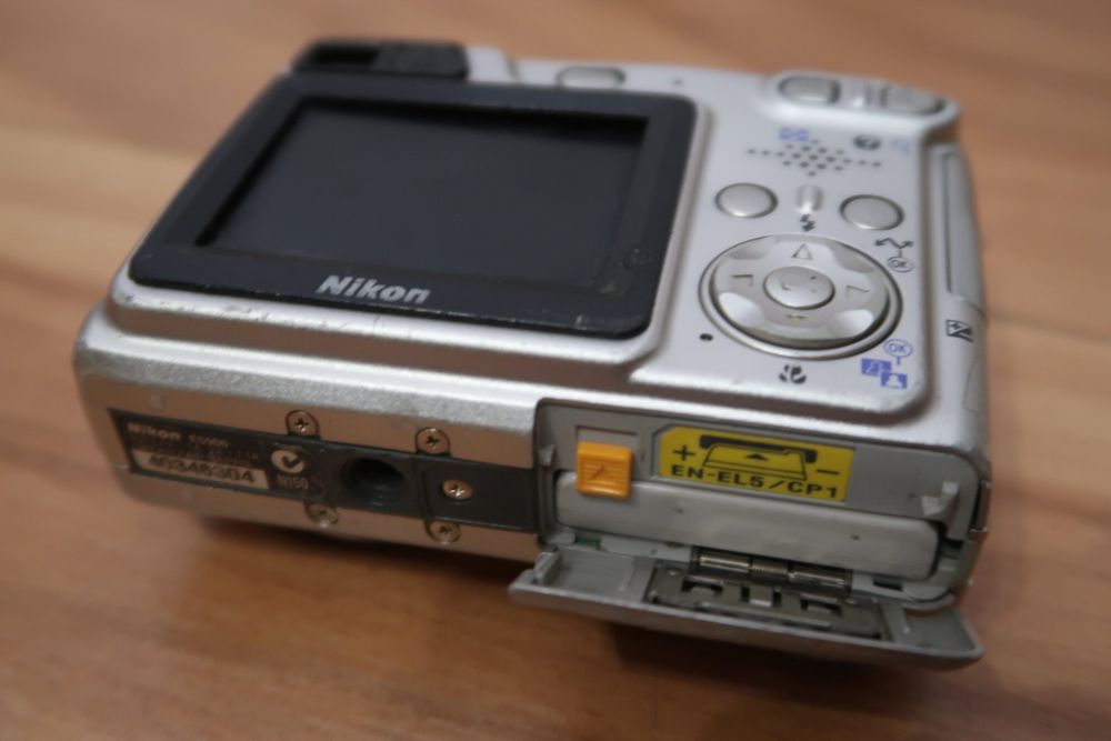 Nikon Coolpix 5900 Kaufen auf Ricardo