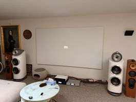 Elite Screen 100“ 260x150cm
