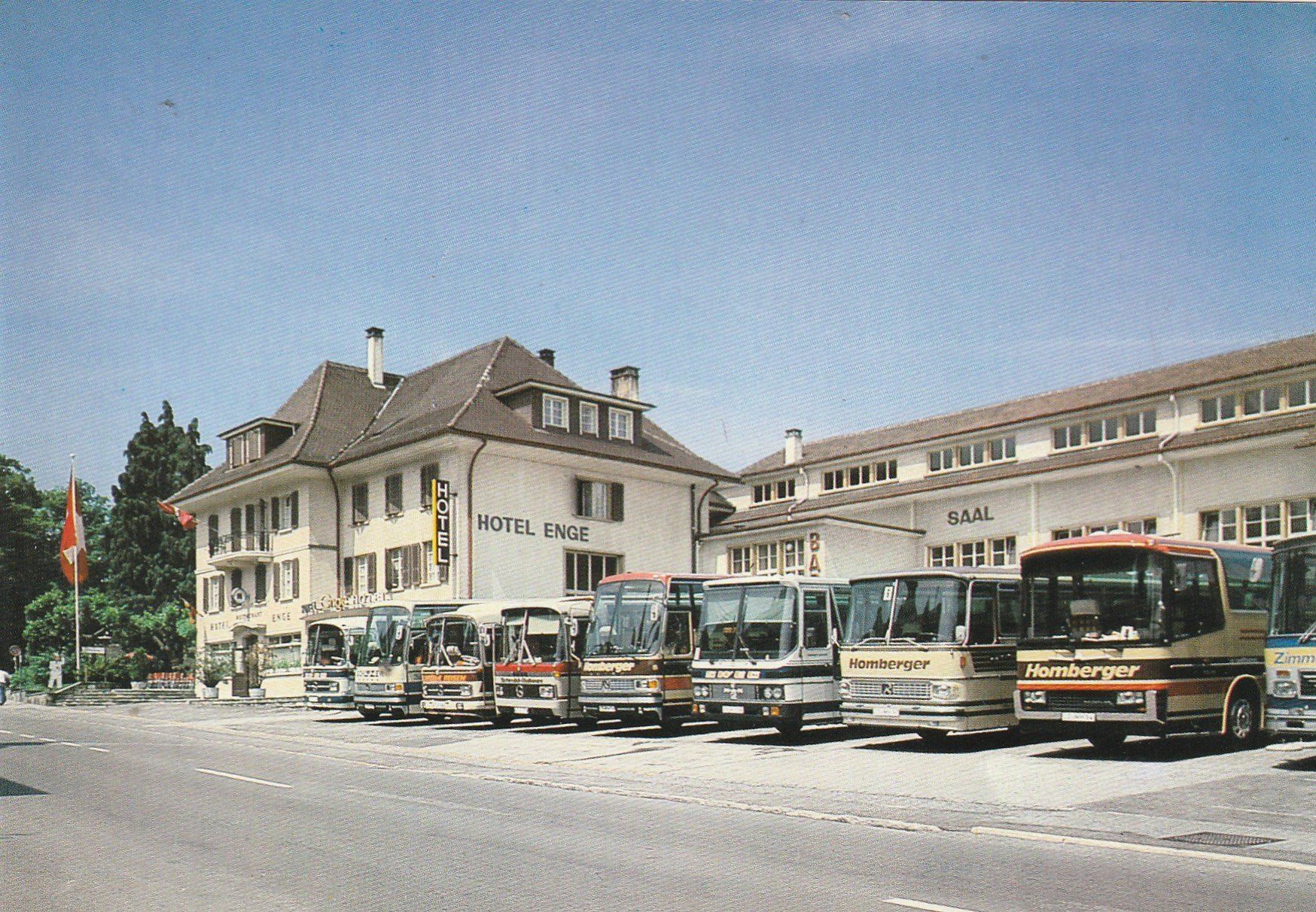 Cartoline postali: Hotel Enge Murten Ansichtskarte mit Oldteimer Cars – Usato da Rupperswil venduto da Ema10