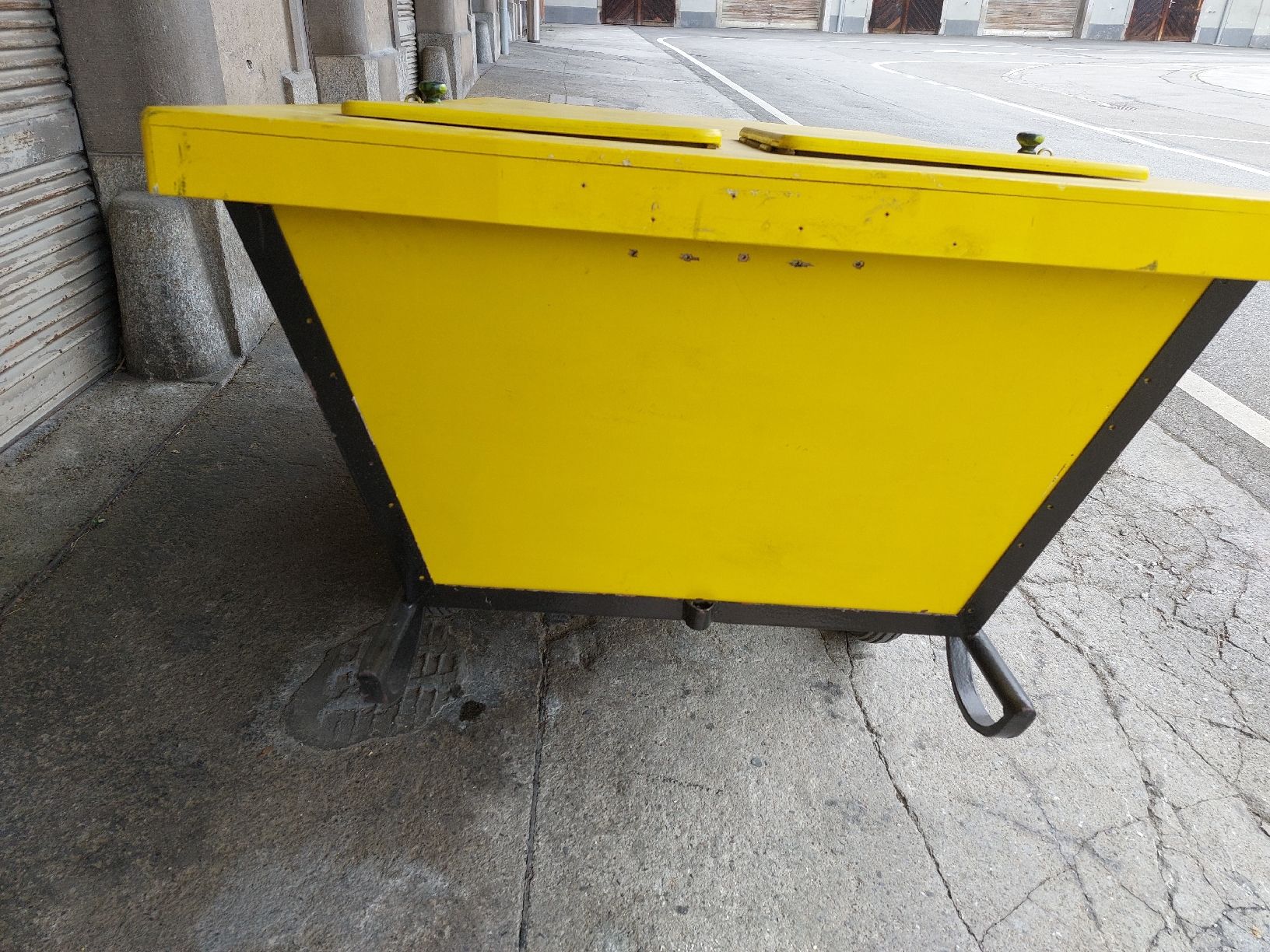 Brouettes: Fasnacht Post-Handwagen – D'occasion à Luzern par Legomusegg 4