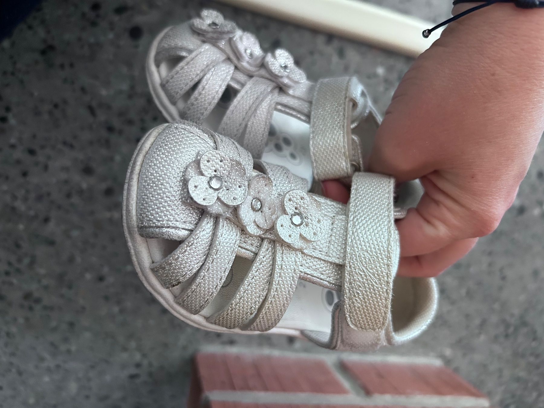 Chicco Scarpe per ragazze: Kids shoes Chicco n. 23 – Usato da Basel venduto da ren_znf2 1