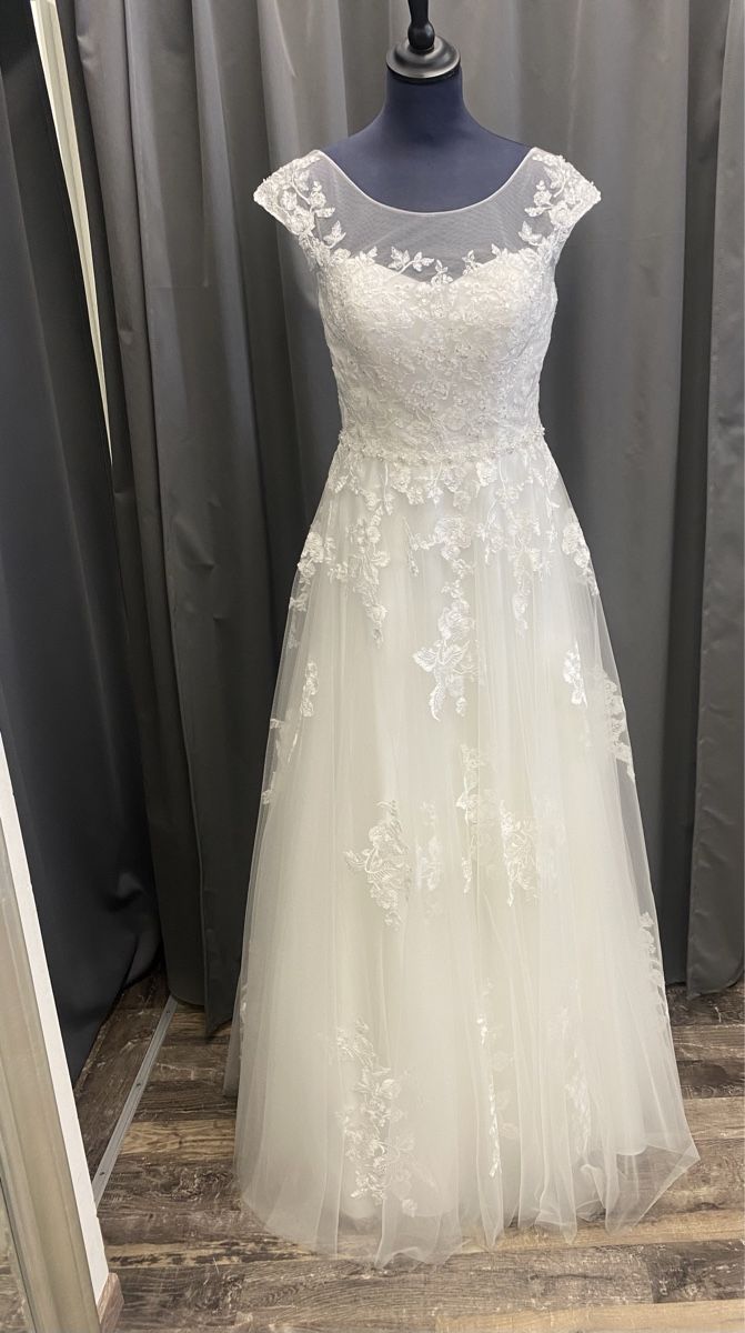 Kleider: Wunderschönes Brautkleid Gr.36 - Spitze Tüll – Neu (gemäss Beschreibung) aus Schlatt ZH von mak_wrr6
