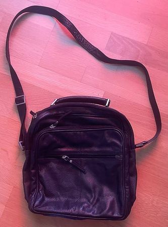 Rucksack-Tasche, innen Tasche gebraucht, 32 x 31 