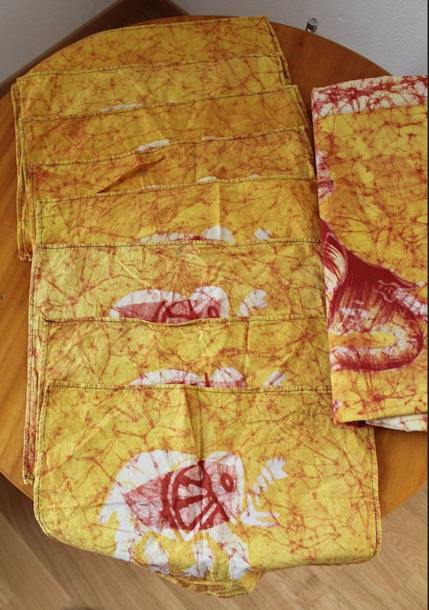 Altra biancheria da tavola: Verm. Handarbeit, Tischtuch und Servietten – Usato da Locarno venduto da fripui 4