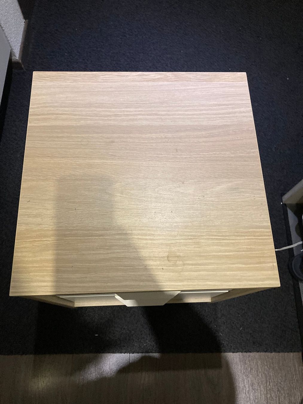 Ikea Nachttische: Table de nuit – Gebraucht aus Cressier FR von vsa_87b2 1