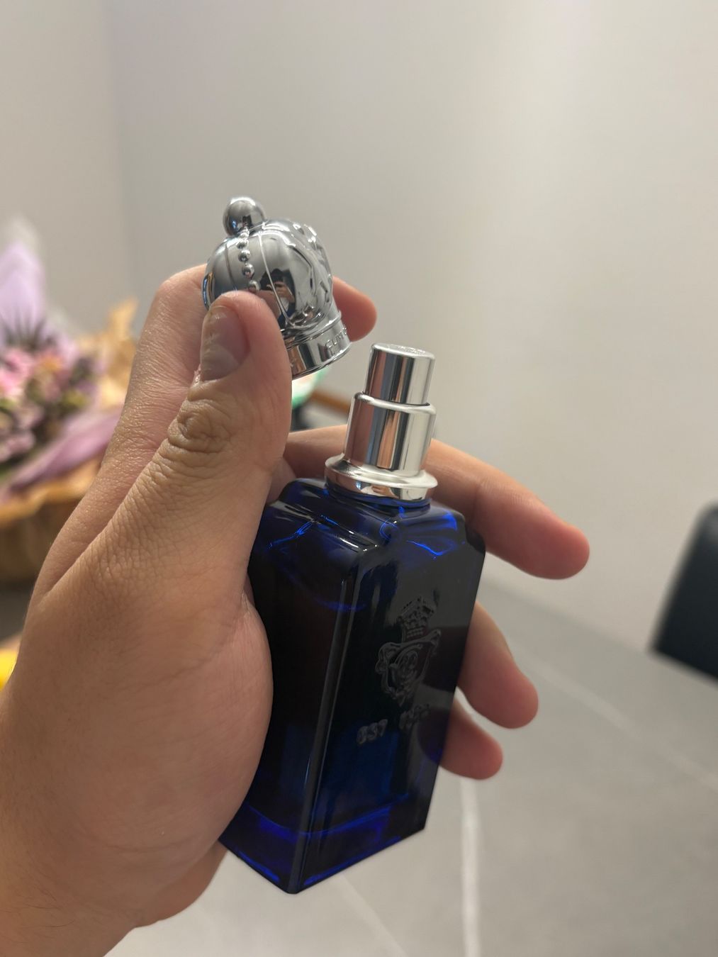 Clive Christian Parfum & Eau de Toilette: Clive Christian Hedonistic 50 ml 99% – Gebraucht aus Buchs SG von leo_b9jm 2