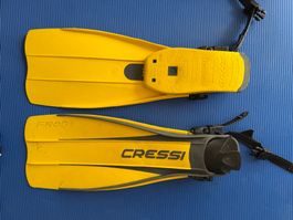 Tauchflossen Cressi  Frog Grösse M-L mit Neopren-Füsslingen