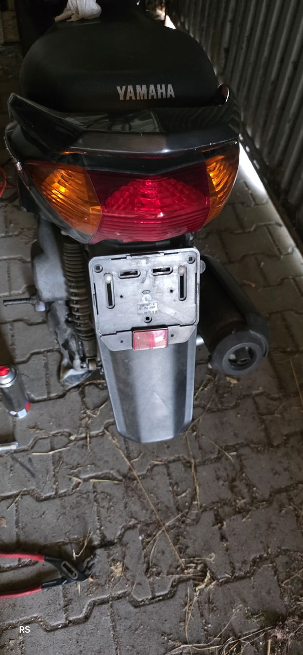 Yamaha Scooters: yamaha cygnus 125 – Defekt aus St. German von GraveMoji 1