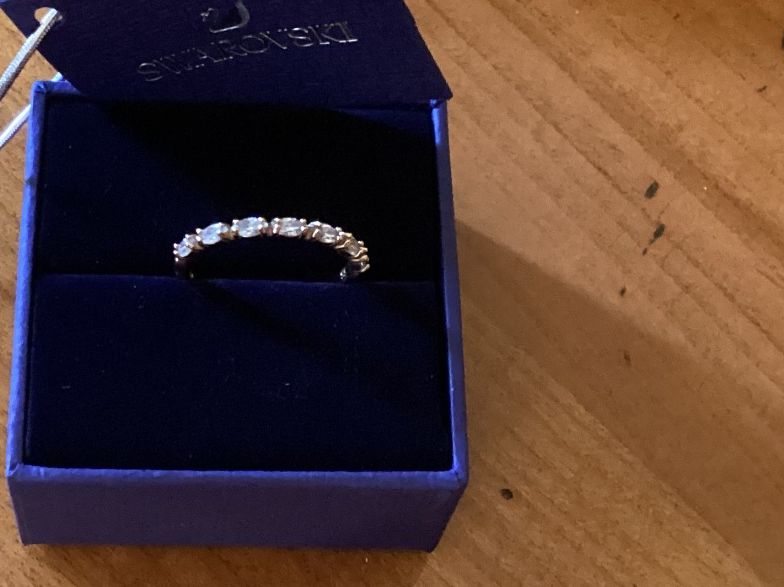 Swarovski Anelli: Swarovski bague – Nuovo e nell'imballaggio originale da fribourg venduto da iris18 2