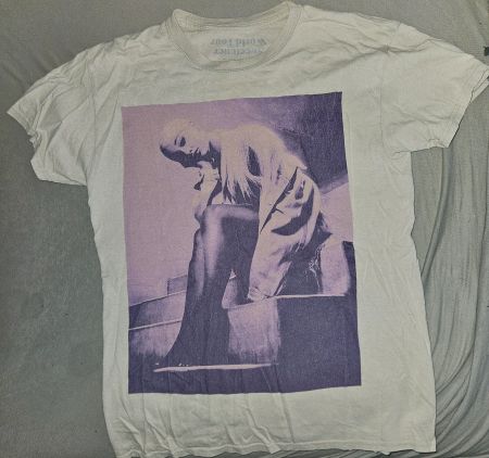 Ariana Grande 2019 Sweetener World Tour Shirt