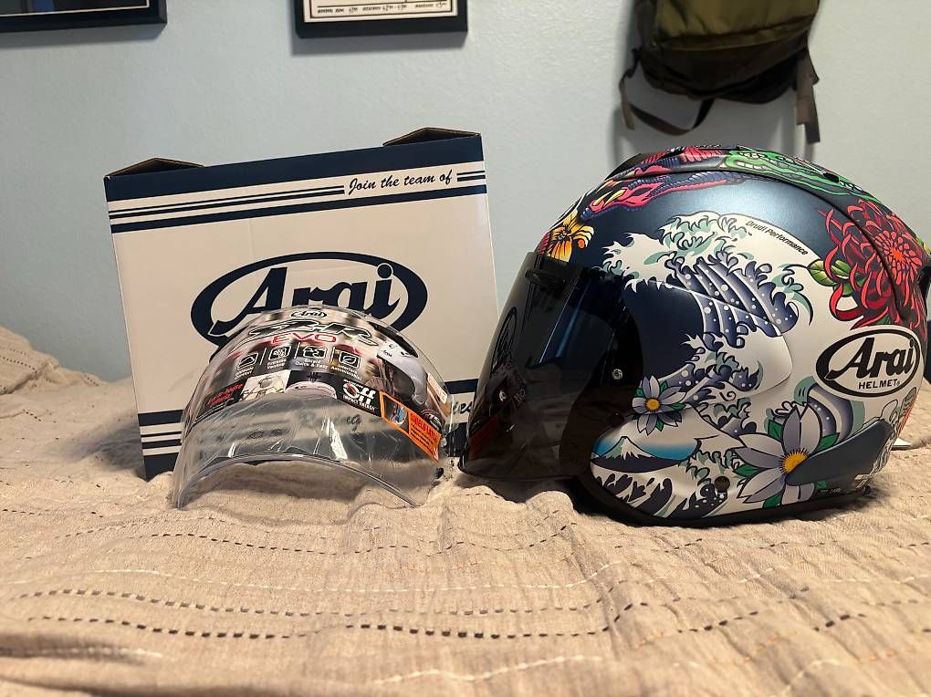 Caschi & visiere: Casque Arai Szr-evo Oriental neuf – Usato da Satigny venduto da noa_76s5