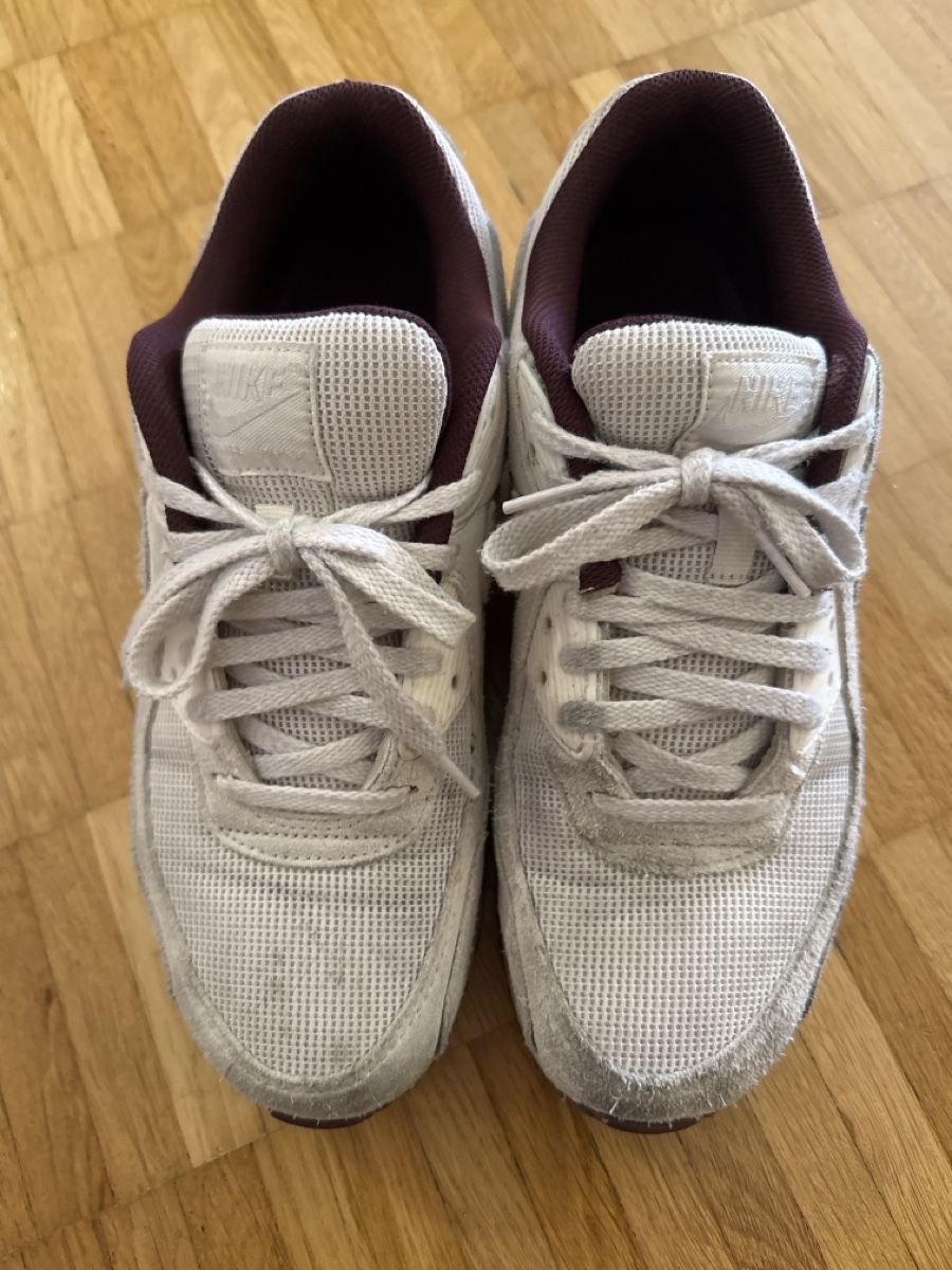 Nike Herrenschuhe: Nike Air Max 90 Original – Gebraucht aus Sisseln AG von Gommibaerli87