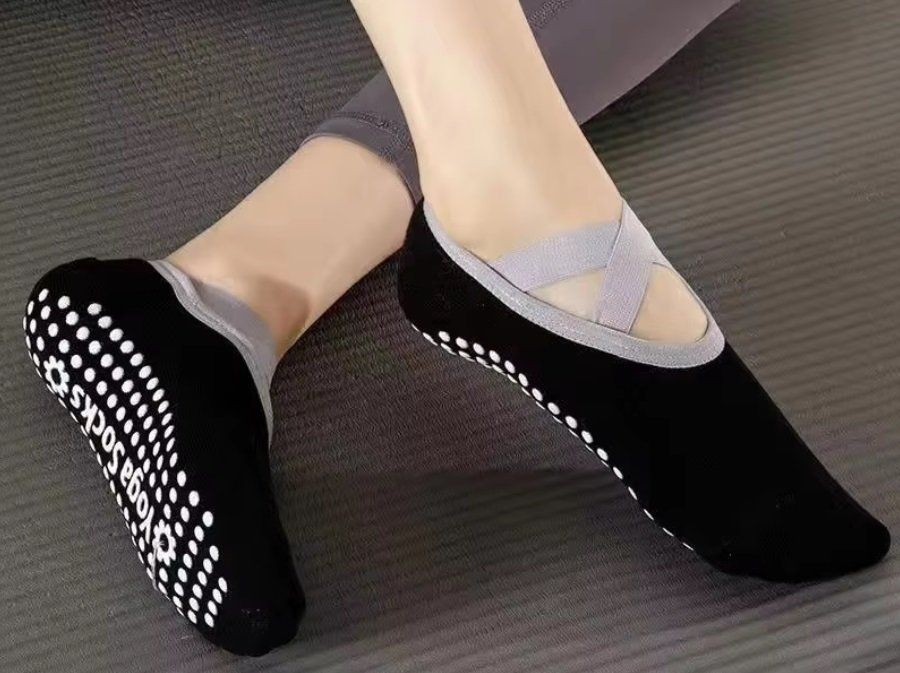 Socken: 5x Yoga Pilates Tanz Socken - Chaussettes yoga pilates danse – Neu (gemäss Beschreibung) aus Bussigny von NATURALO 6