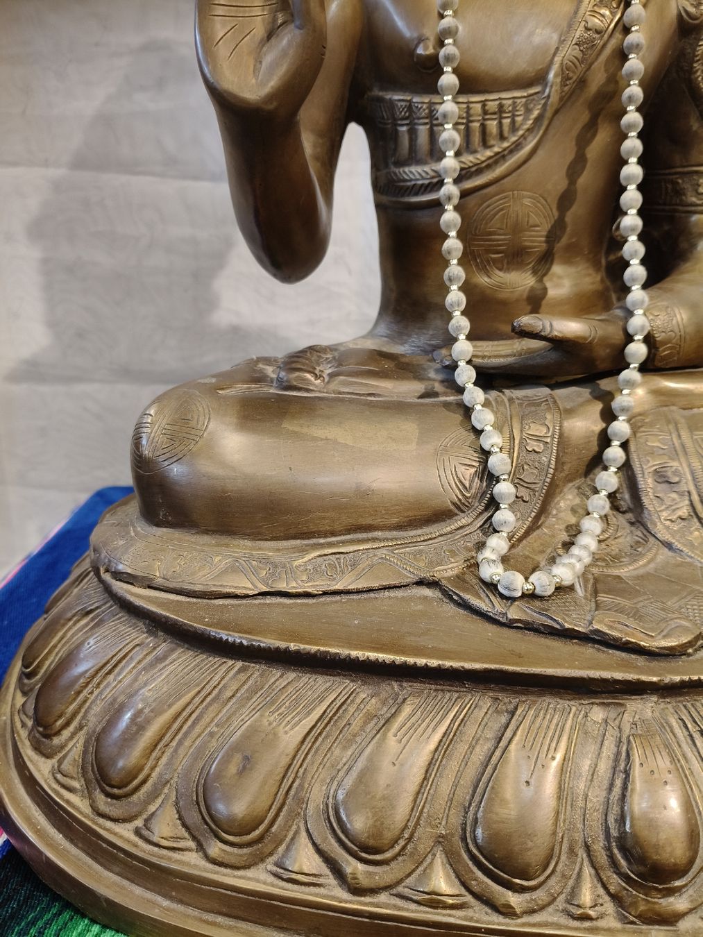 Skulpturen & Statuen: Bronze Buddha  Grösse – Gebraucht aus Zwingen von inf_2blh 7
