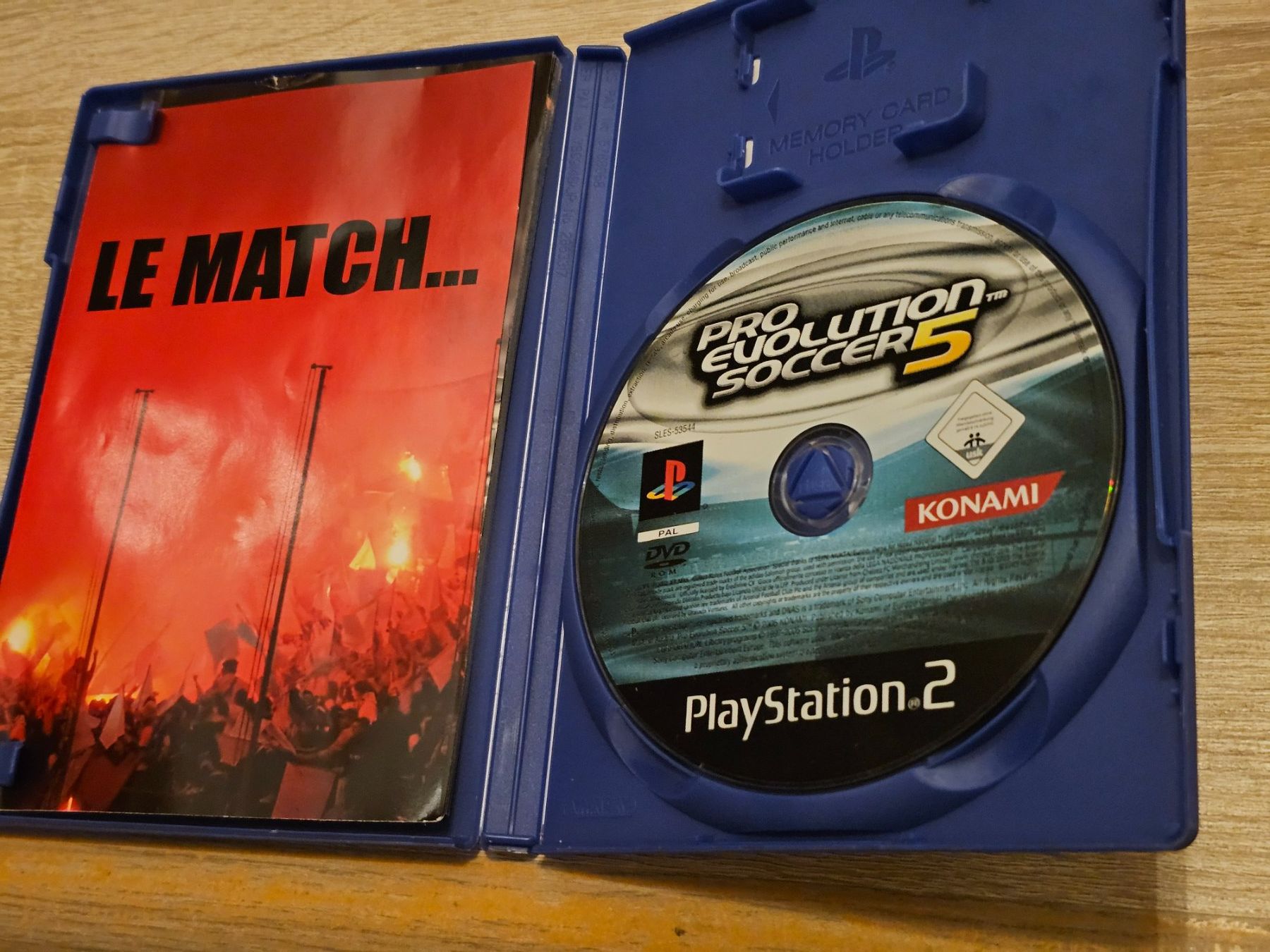 Giochi: Pro Evolution Soccer 5 (PES5) PS2 – Usato da Bulle venduto da Arushamalit 1