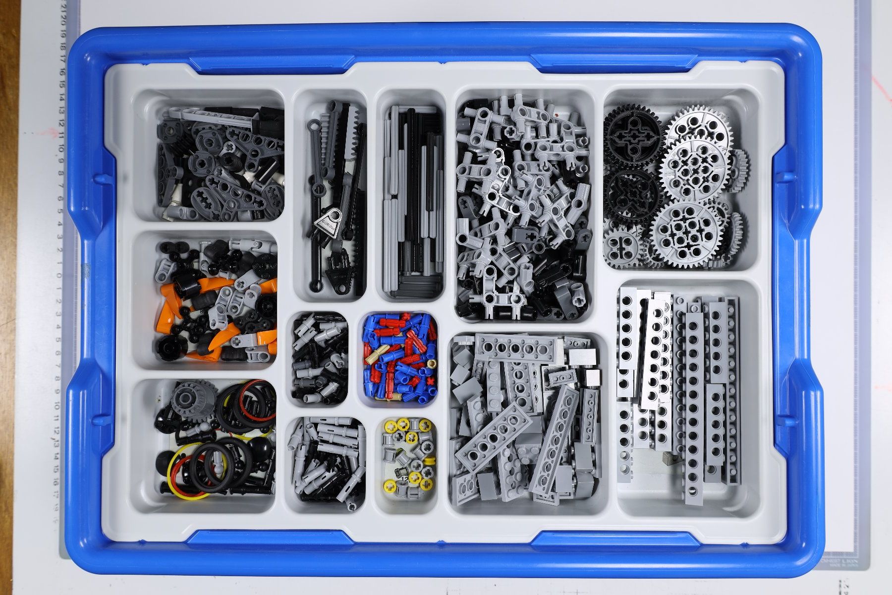 Lego Kit di costruzioni: LEGO® MINDSTORMS® Education Resource Set 9648 – Usato da Bern venduto da uwild 2