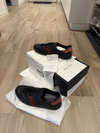 Gucci Sneaker Lederschuhe Gr. 7 (40)
