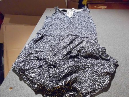 Jumpsuit / Overall Grösse 140, schwarz/weisse Stern