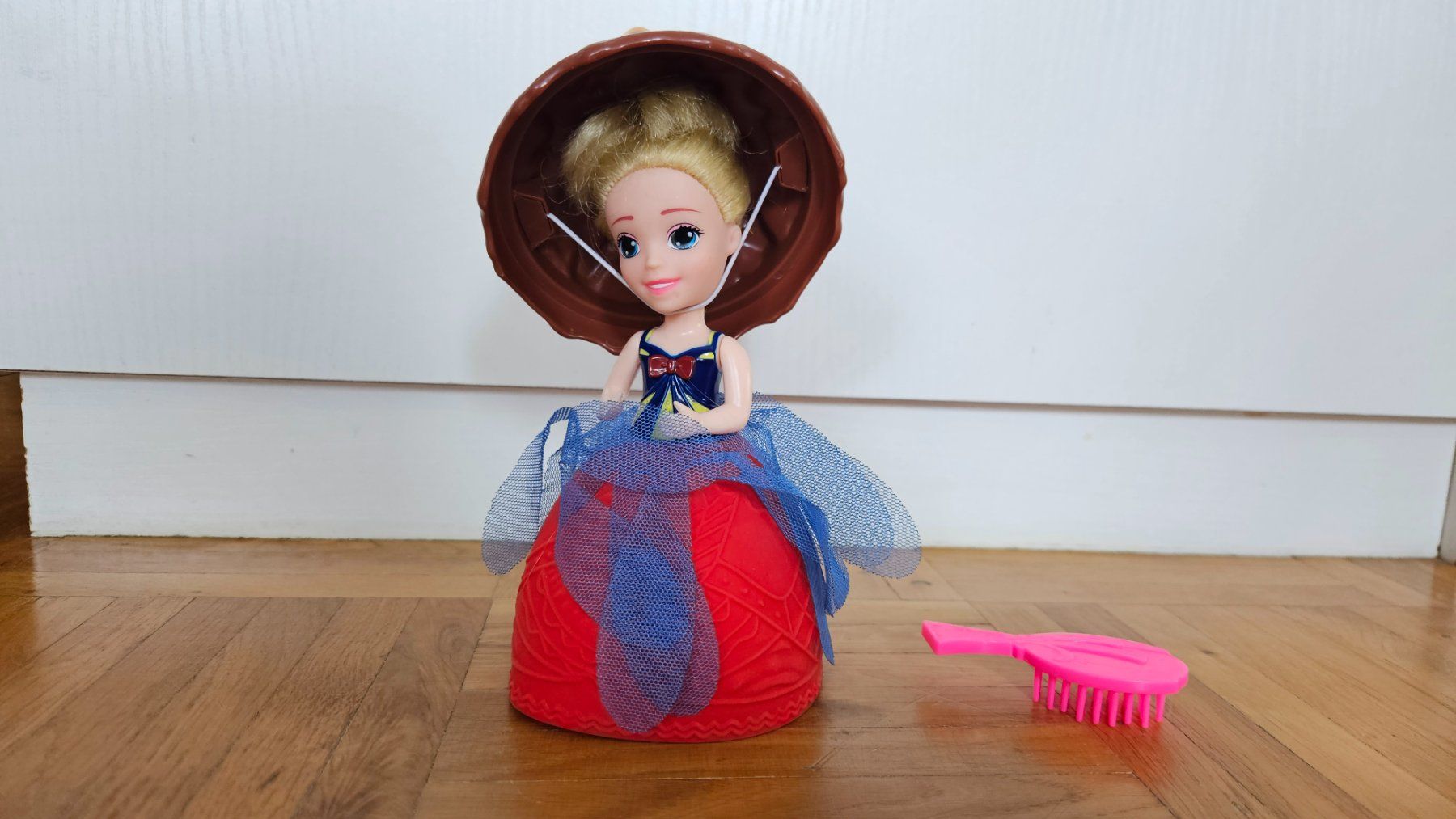 Bambole: Barbies and accessories, dolls, players, good condition – Usato da Buchs SG venduto da lop_vqn9 4