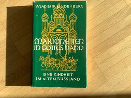 Marionetten in Gottes Hand.