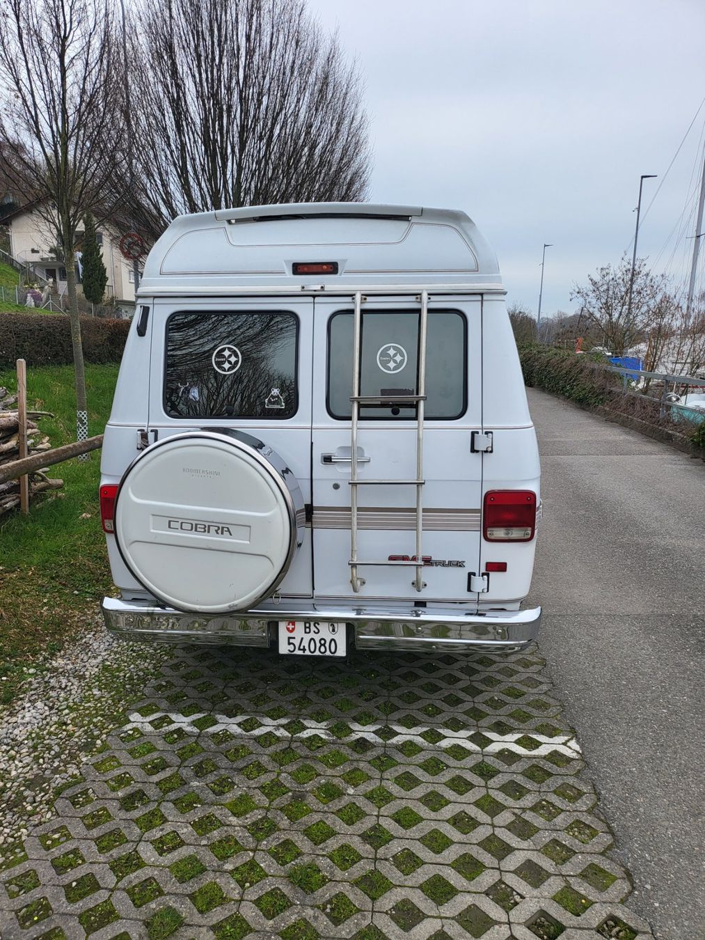 GMC Veicoli da campeggio: GMC Vandura Camper, Cobra – Usato da Basel venduto da Psydi 5