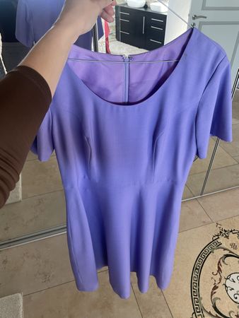 lila Kleid, L