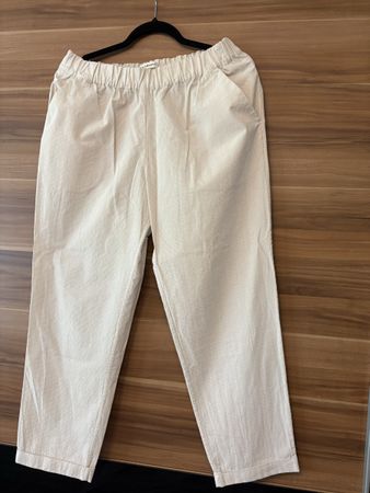 Lis Lareida Hose Gr: 42