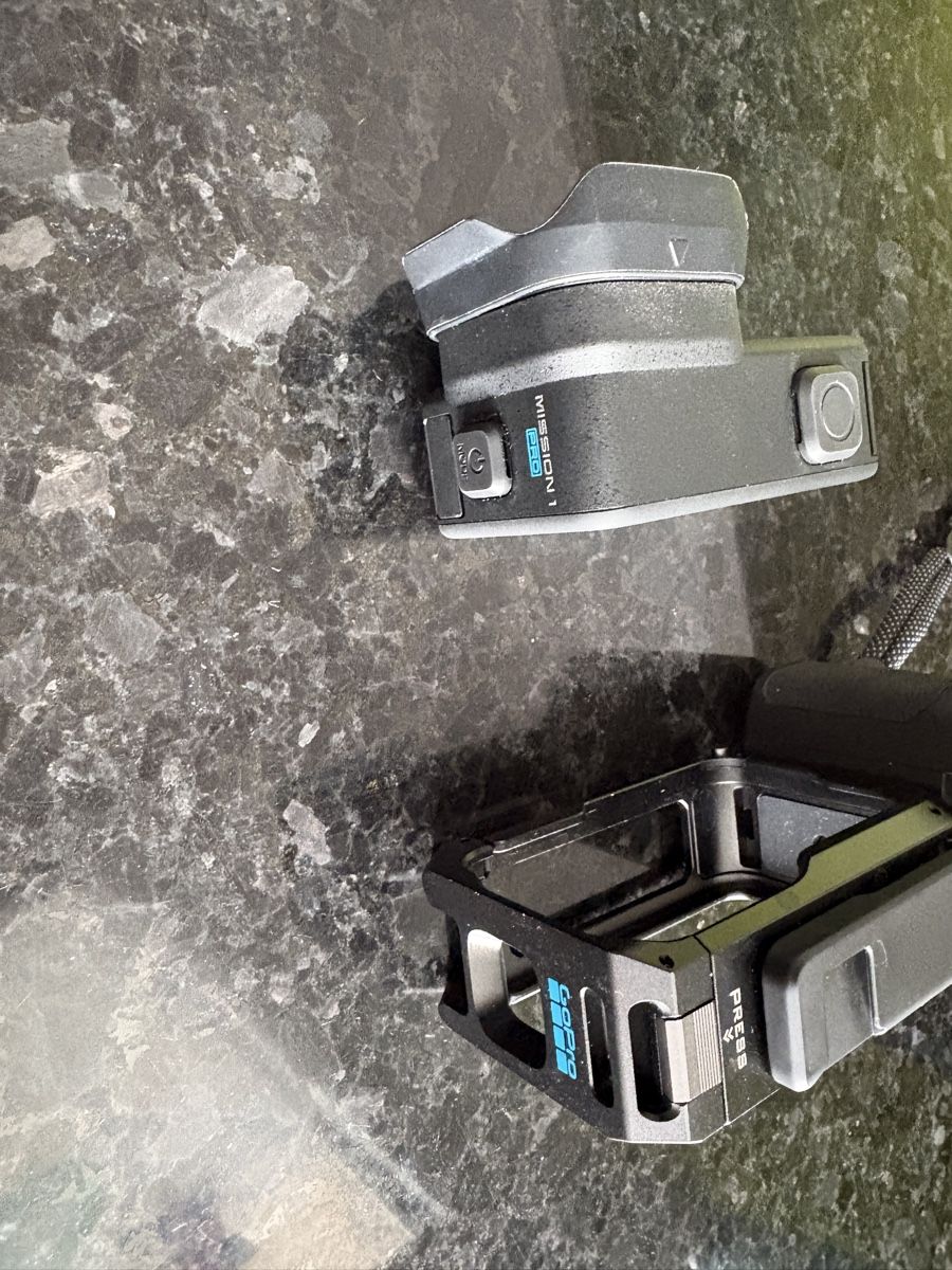 Gopro Action Cam: Gopro Mission 1 Pro + Griff – Nuovo (secondo la descrizione) da Oftringen venduto da leh_rd9s 2