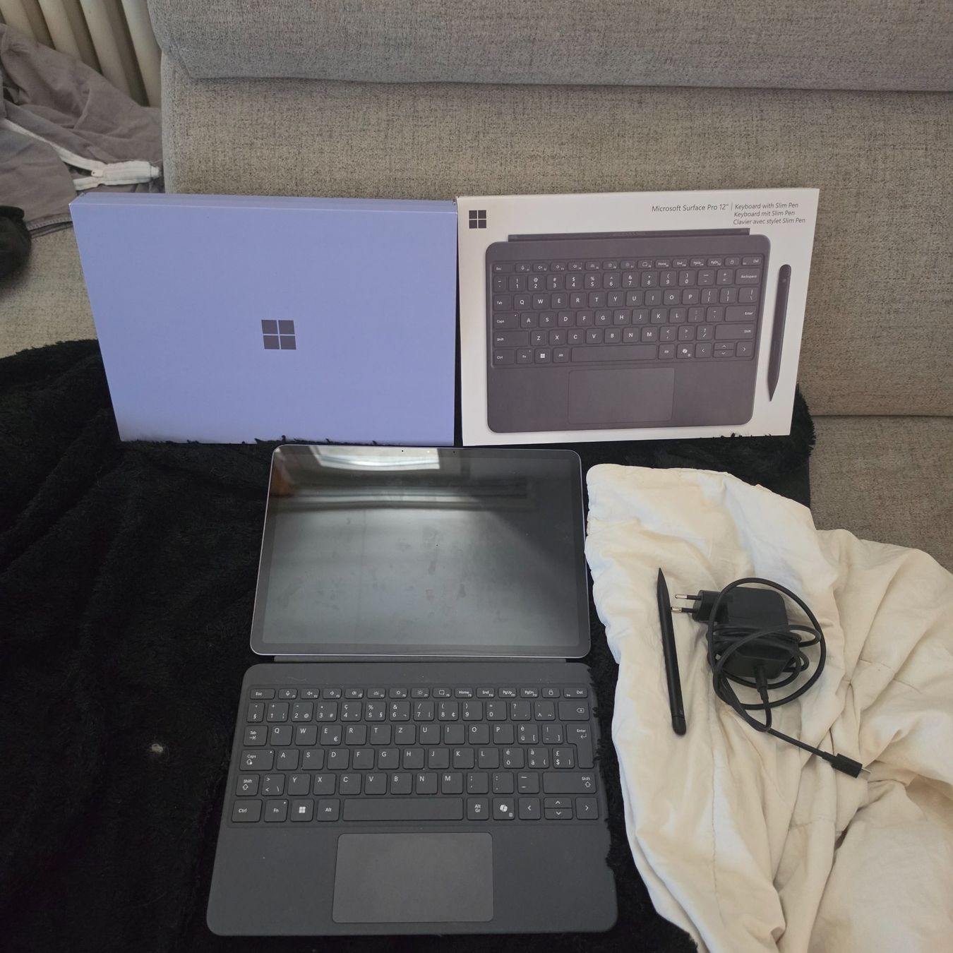 Microsoft Tablet PC: Microsoft Surface Pro 12 ink: Garantie und OVP – Gebraucht aus Bütschwil von Nettgirl1992 2