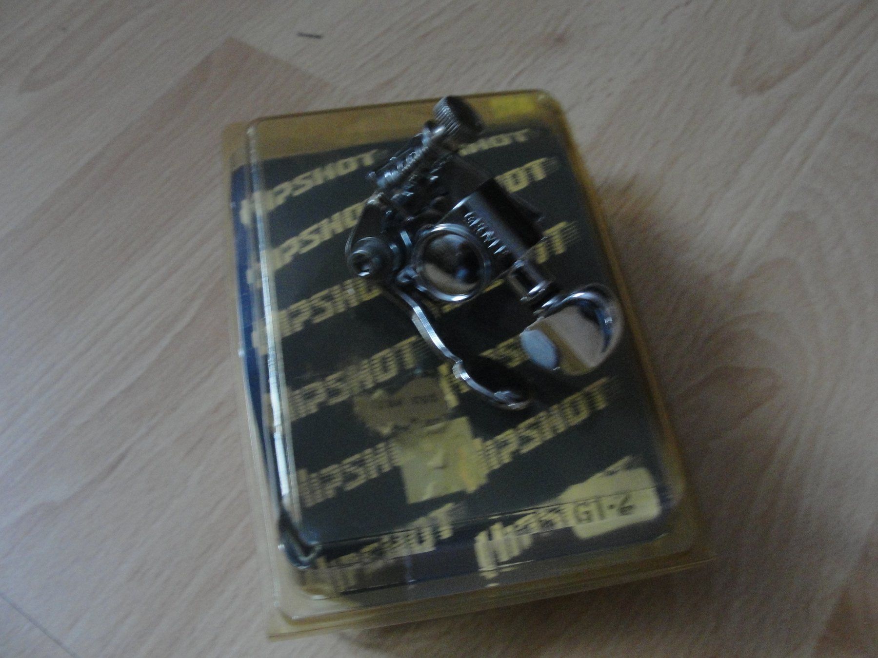 Strumenti musicali: Hipshot D-Tuner Grovermechanik – Nuovo e nell'imballaggio originale da Unterkulm venduto da falkennest01