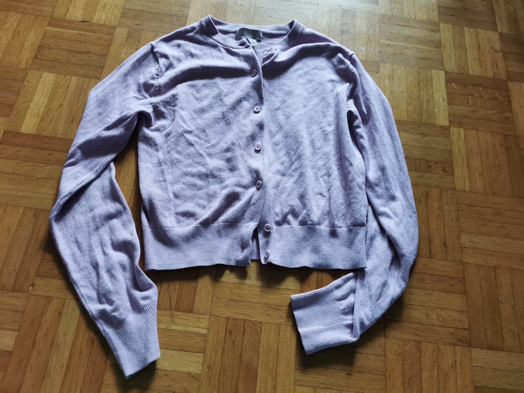 Lotti di vestiti: Dünne Jackli und T-Shirt Gr. S – Usato da Basel venduto da grandfamily 4