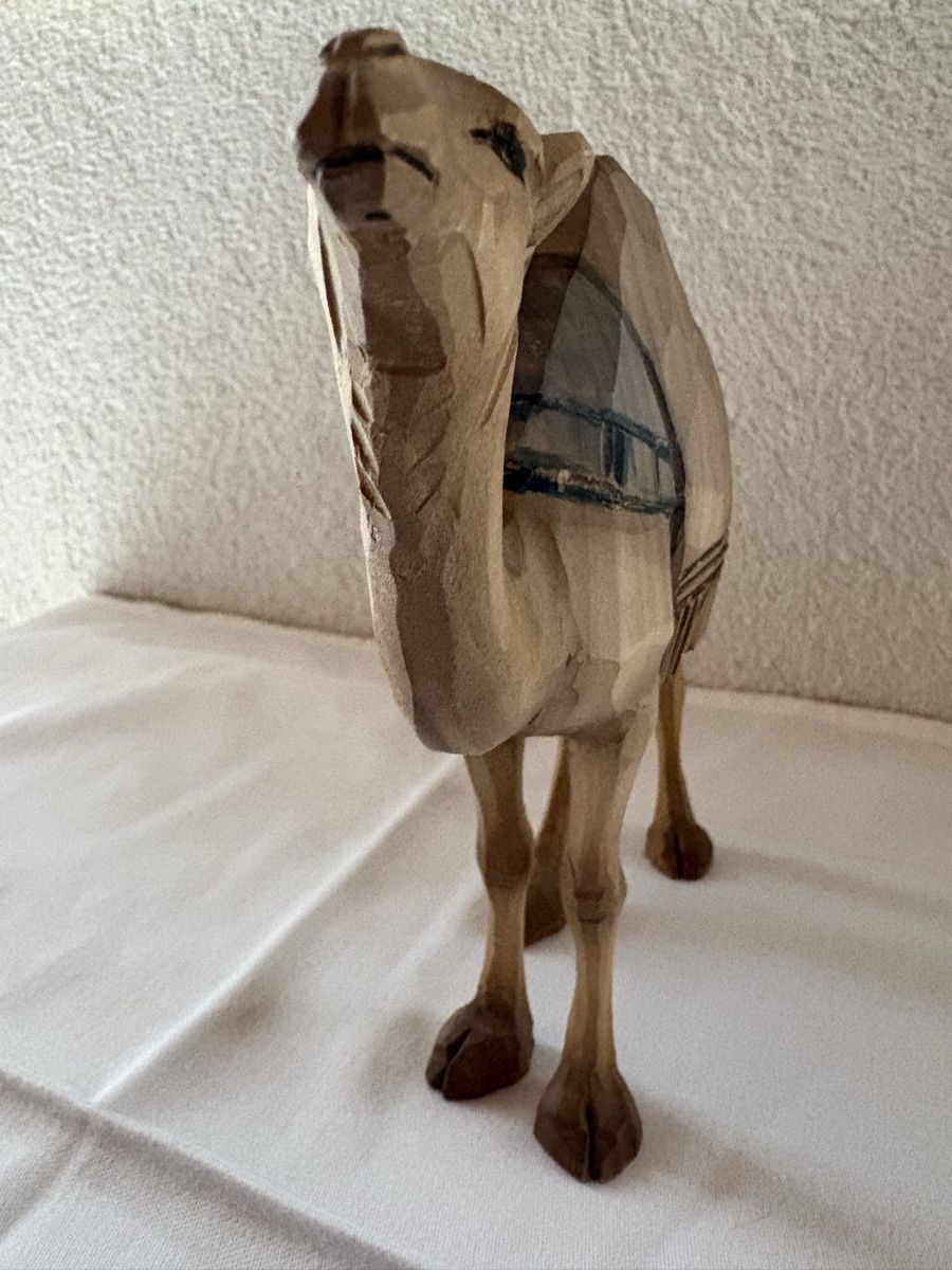 Statuette: Dromedar mit Decke  Brienzer Schnitzerei – Usato da Niederbipp venduto da Bim0 1