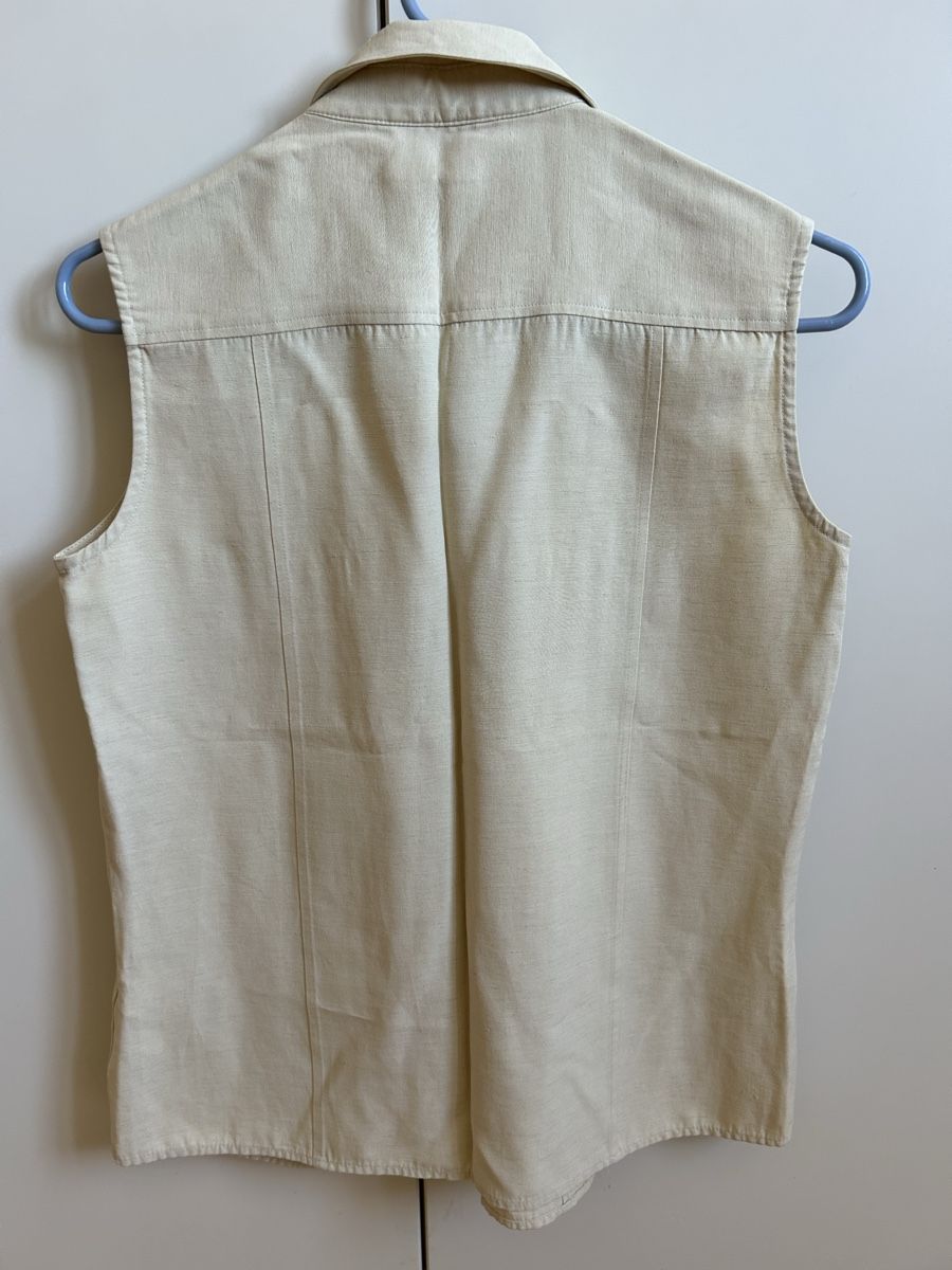 C&A Chemises: Beige no-sleeve Shirt size 40 – D'occasion à Zürich par Sophie0569 1
