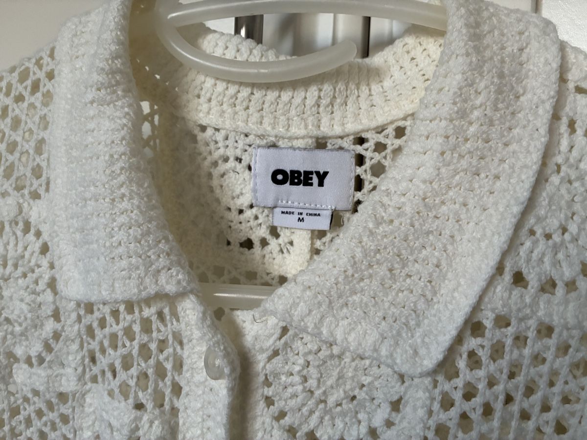 Blusen: Obey Häkelhemd Bluse beige – Gebraucht aus Basel von ememilil 1