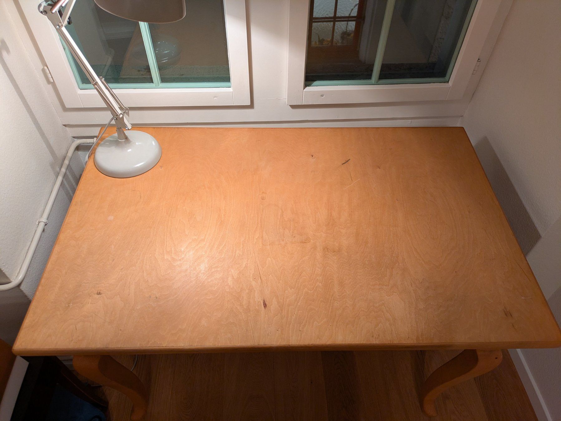 Tische: Antiker/älterer Holztisch – Gebraucht aus Zürich von AnbieterX 1