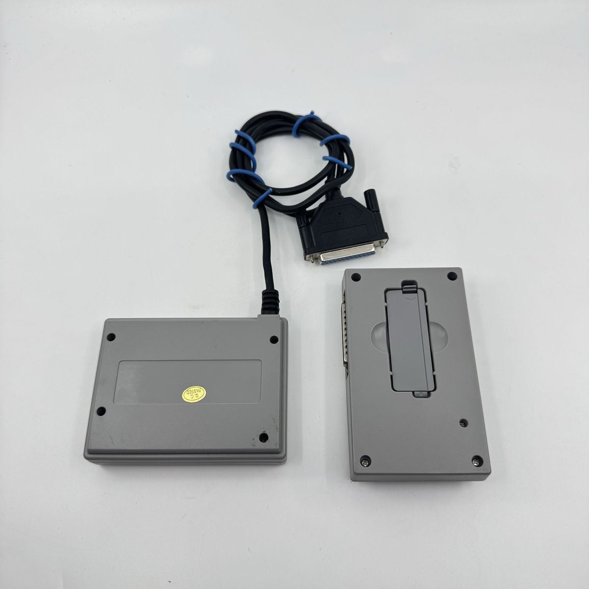 Giochi: Xploder Professional Cheat-Modul mit X-Assist für Ps1 – Usato da Herisau venduto da Seyashop1 1