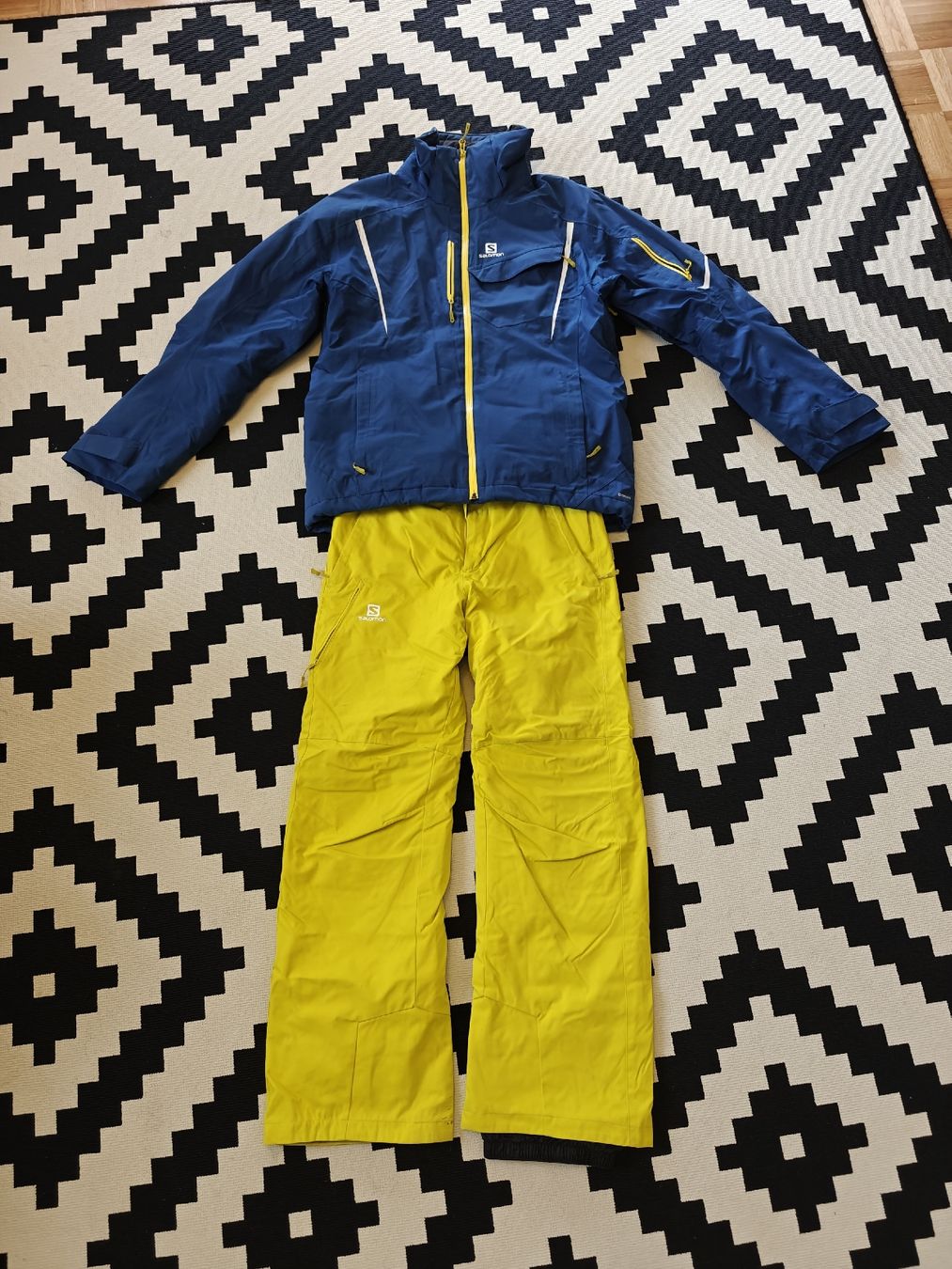 Jumpsuits: Combinaison de ski Solomon M – D'occasion à Pregassona par mir_6wyj