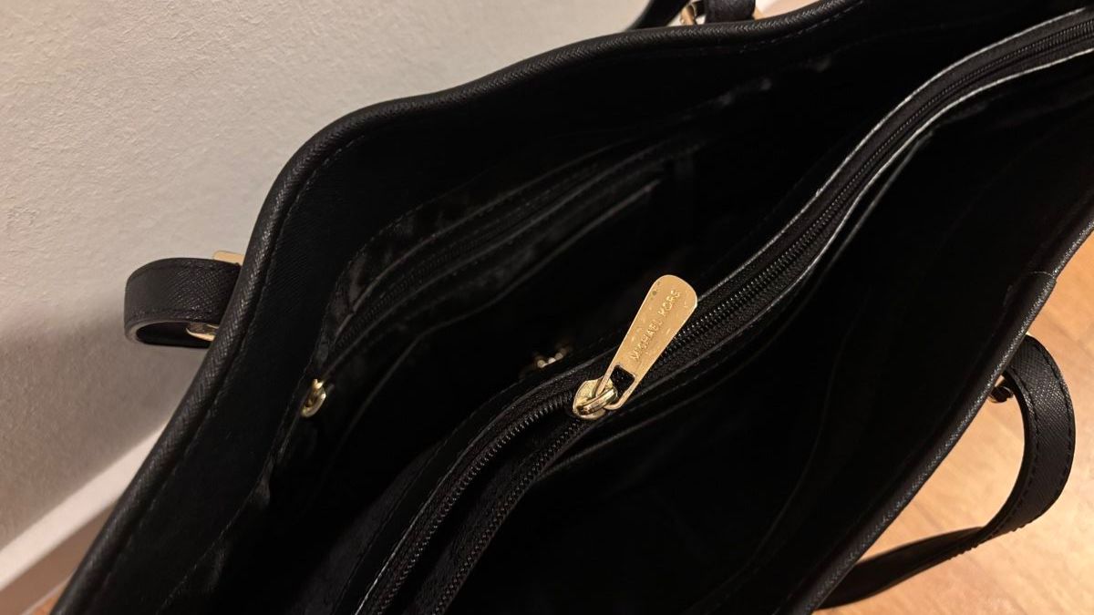Michael Kors Borse da donna: Michael Kors Jet Set Tragetasche ab 1.- CHF – Usato da Basel venduto da ukhtyy 6
