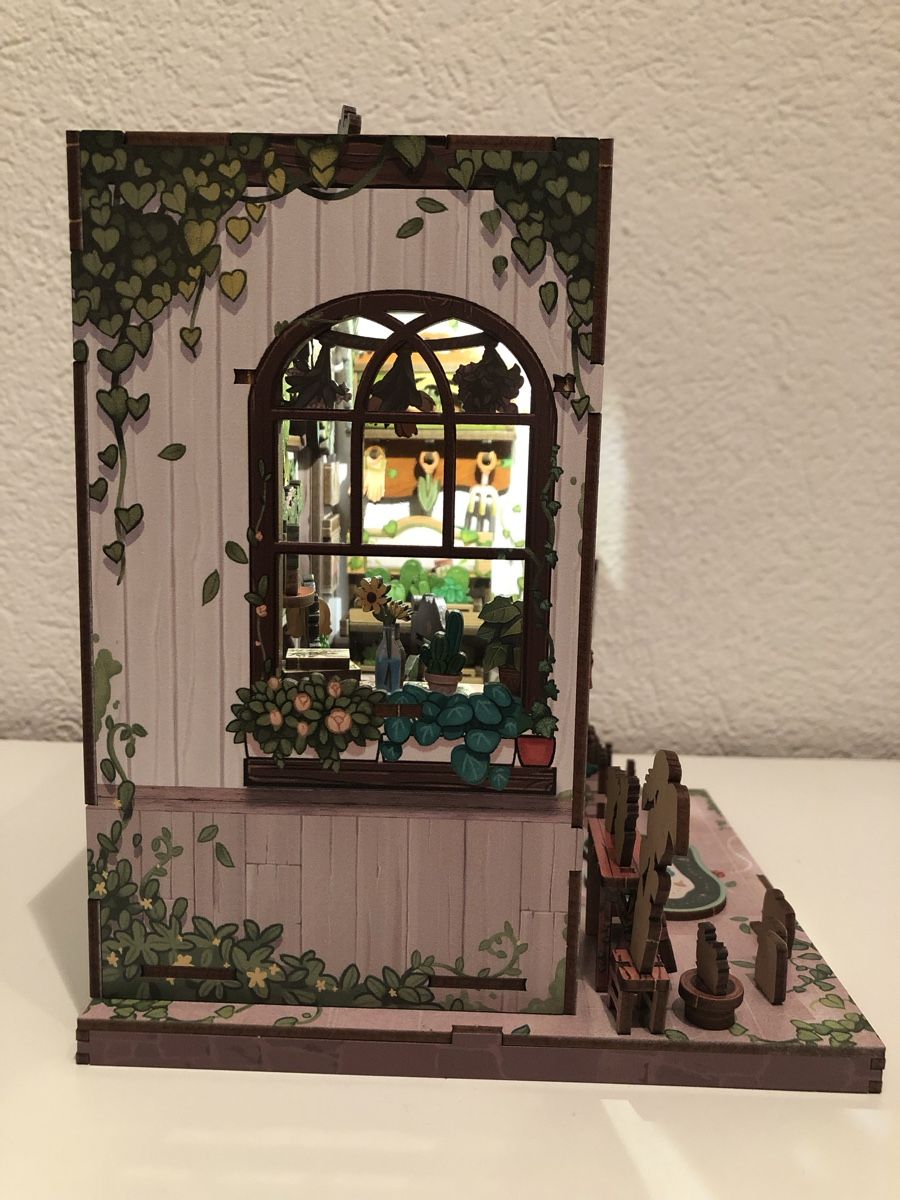 Tutte le decorazioni: Green Life Bookshop - Book Nook – Usato da Zollikofen venduto da DelNero 5