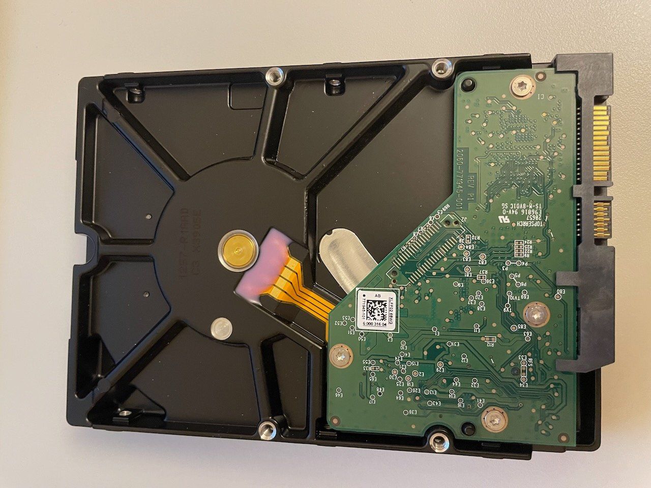 Western Digital Dischi rigidi: 2TB HDD WD Red NAS WD20EFRX – Usato da Perly venduto da dom_mrf5 2