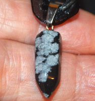 Halskette 30C – Säule Schneeflocken Obsidian