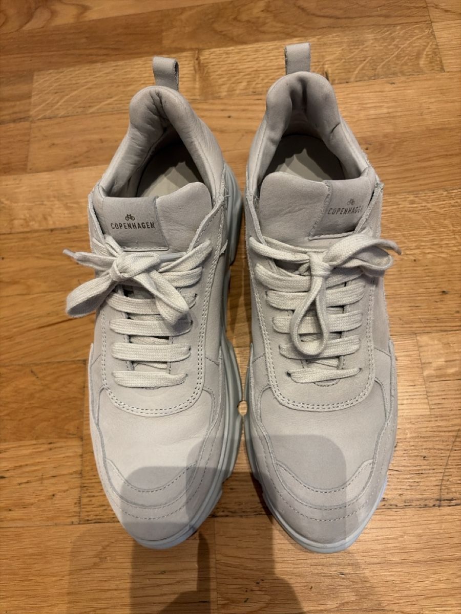 Copenhagen Scarpe da donna: Copenhagen Sneaker CPH40 grau Gr. 40 – Usato da Bern venduto da debsterl