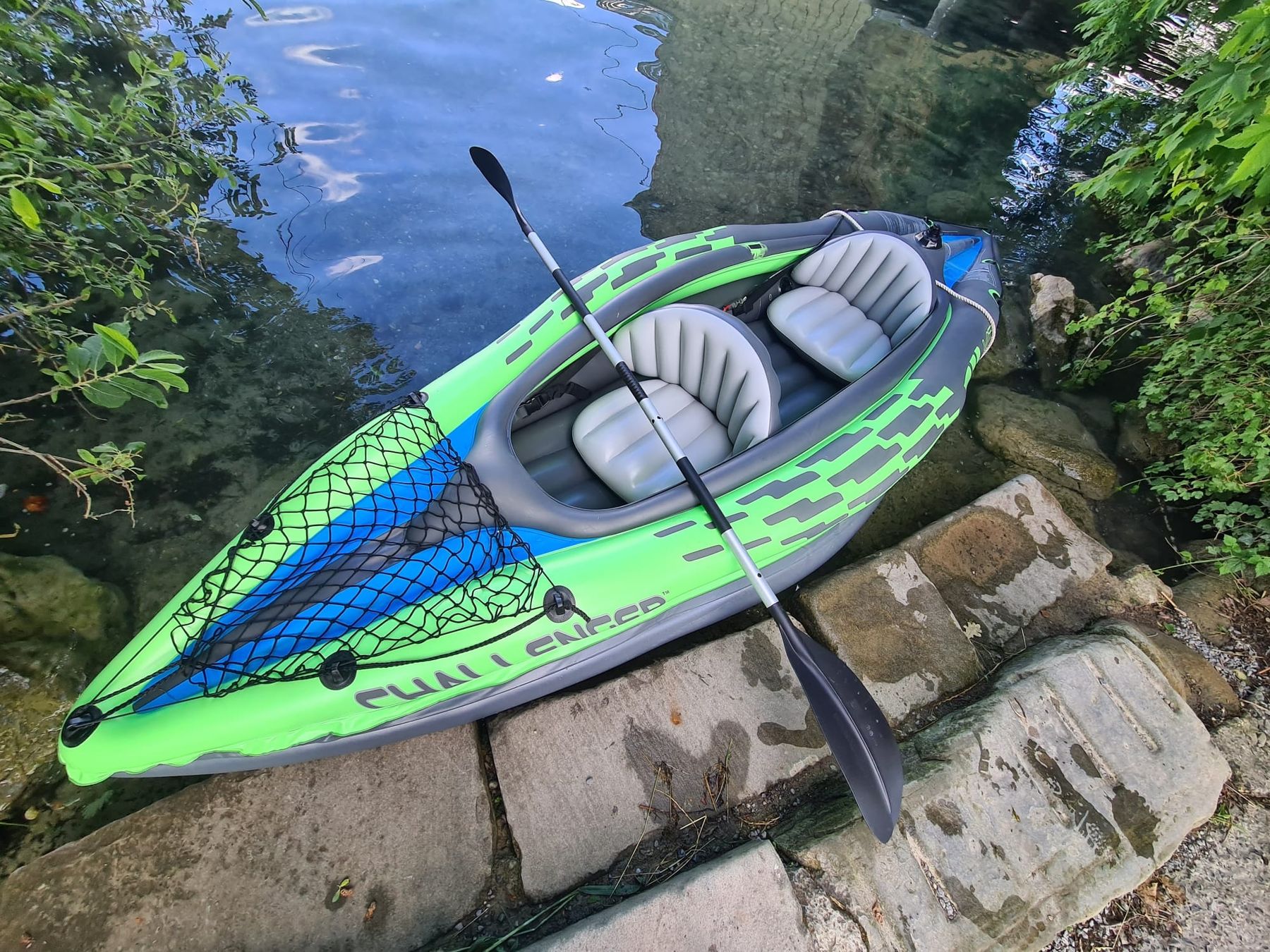 Bateaux: Schlauchboot mit el. Aufsatzmotor – D'occasion à Rupperswil par CrocoBlade