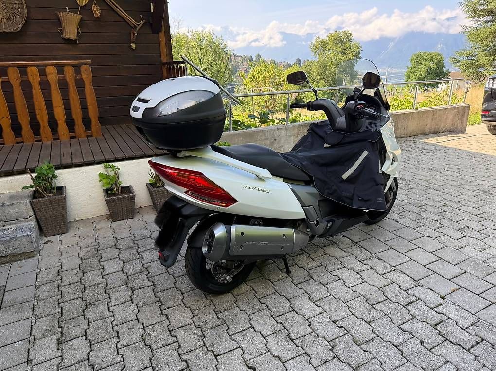 Kymco Scooter: Scooter Kymco 700i ABS – Usato da Chernex venduto da Iffp 2