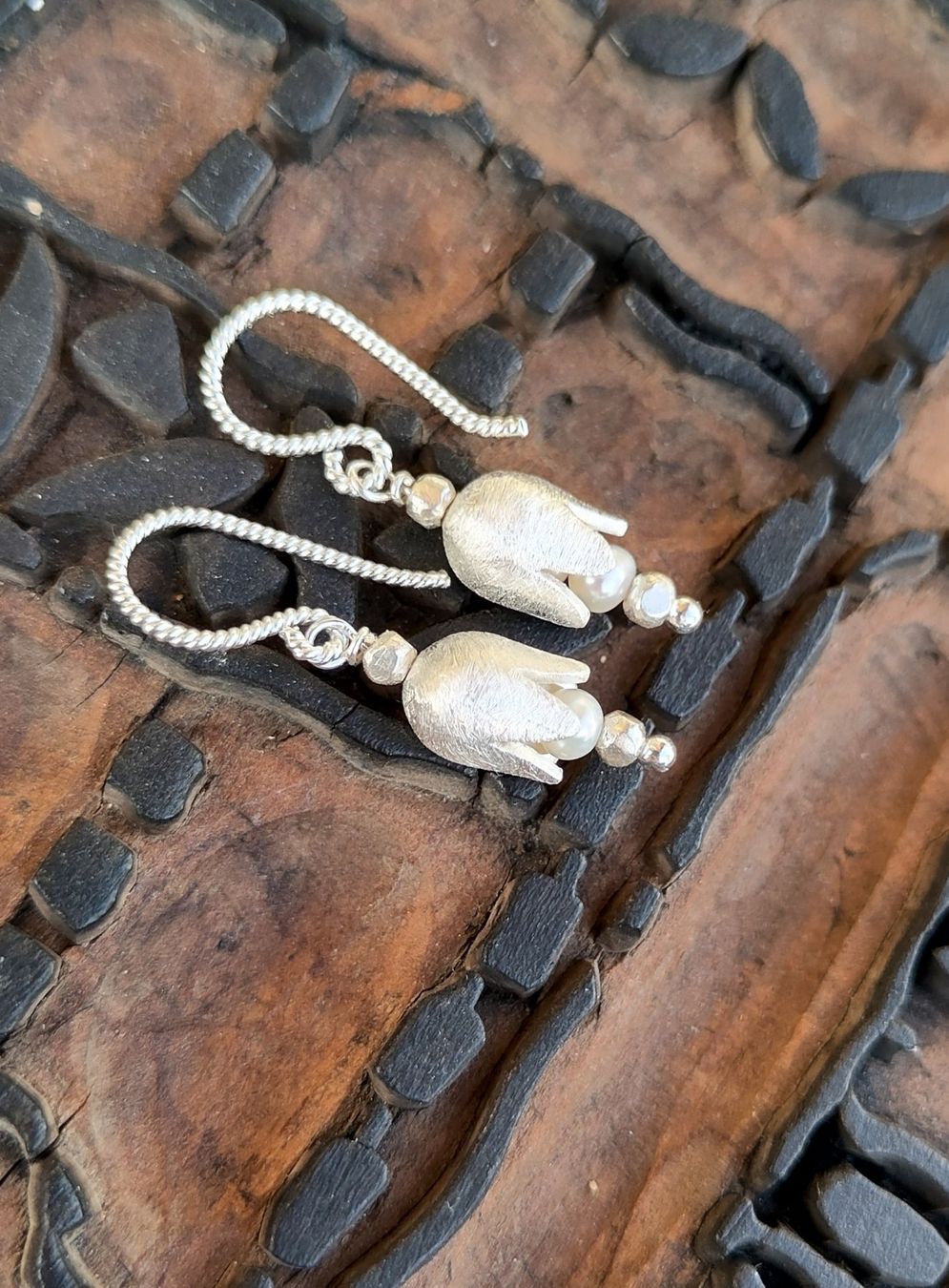 Ohrringe & -stecker: Ohrhänger Silberblüte – Neu und originalverpackt aus Lauperswil von Naturhandwerk 1