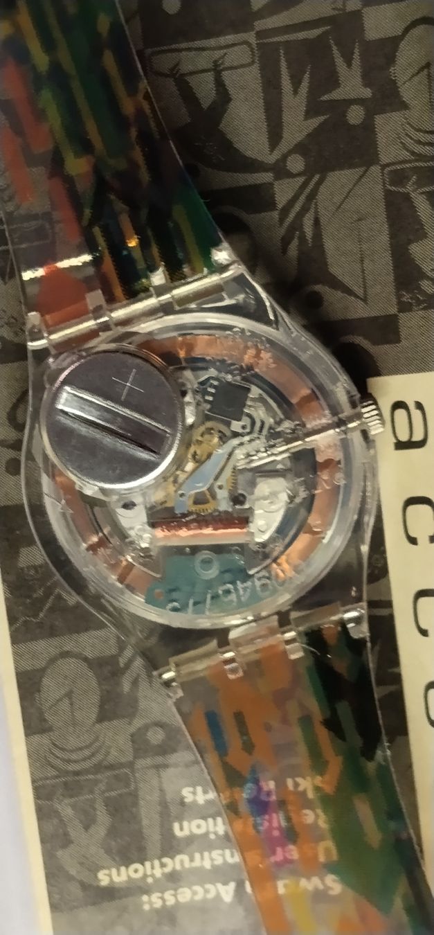 Swatch Orologi: Neue Swatch access mit Box und Papiere  – Nuovo (secondo la descrizione) da Biel/Bienne venduto da Vintage-timearts 4