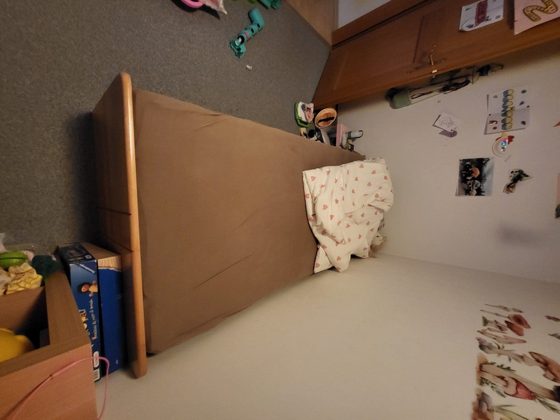 Betten: Einzelbett aus Holz – Gebraucht aus Wil von loe_6cly