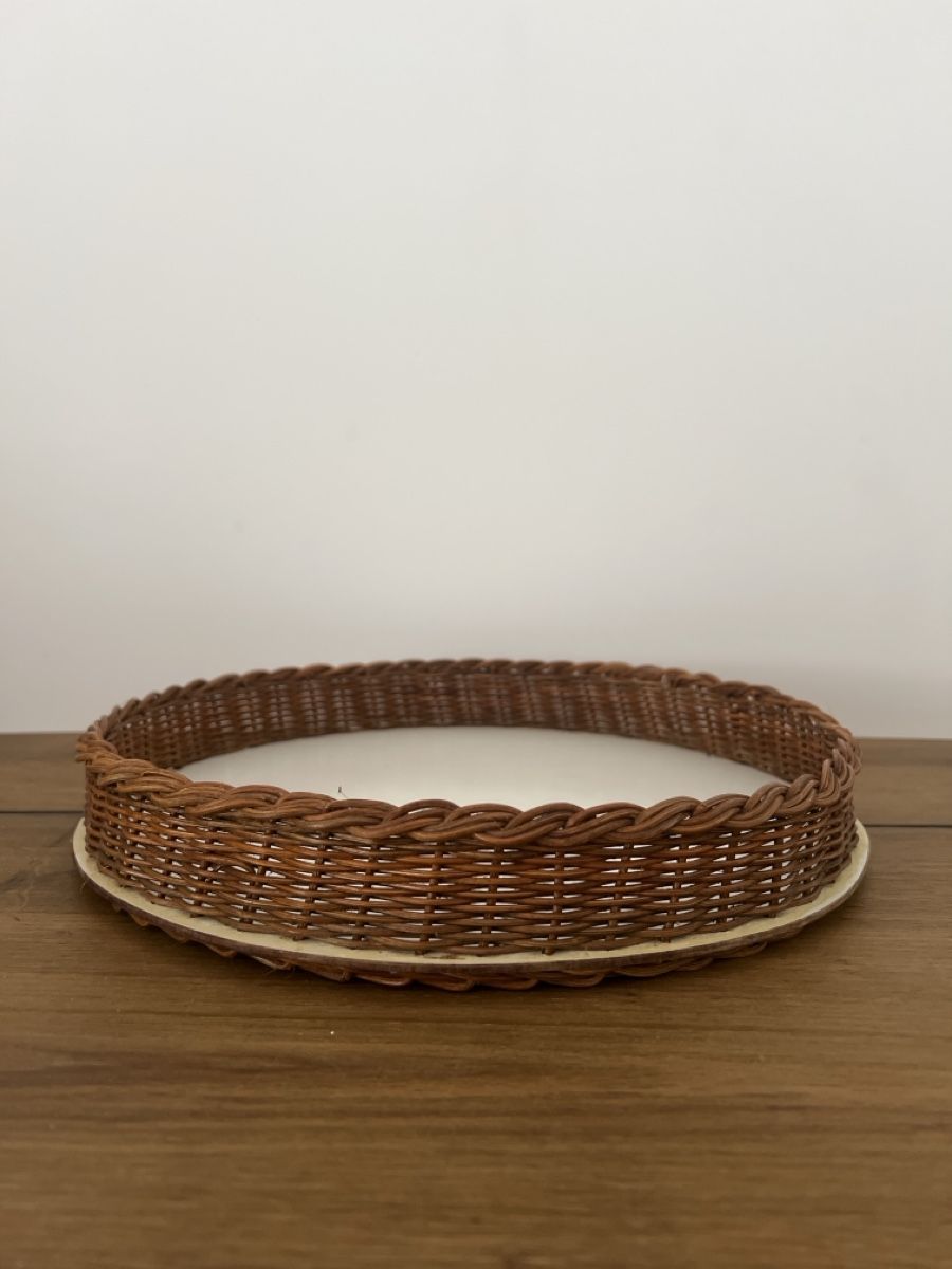 Tutte le decorazioni: Rundes Rattantablett, Retro, Vintage – Usato da Altdorf UR venduto da JanAil 1