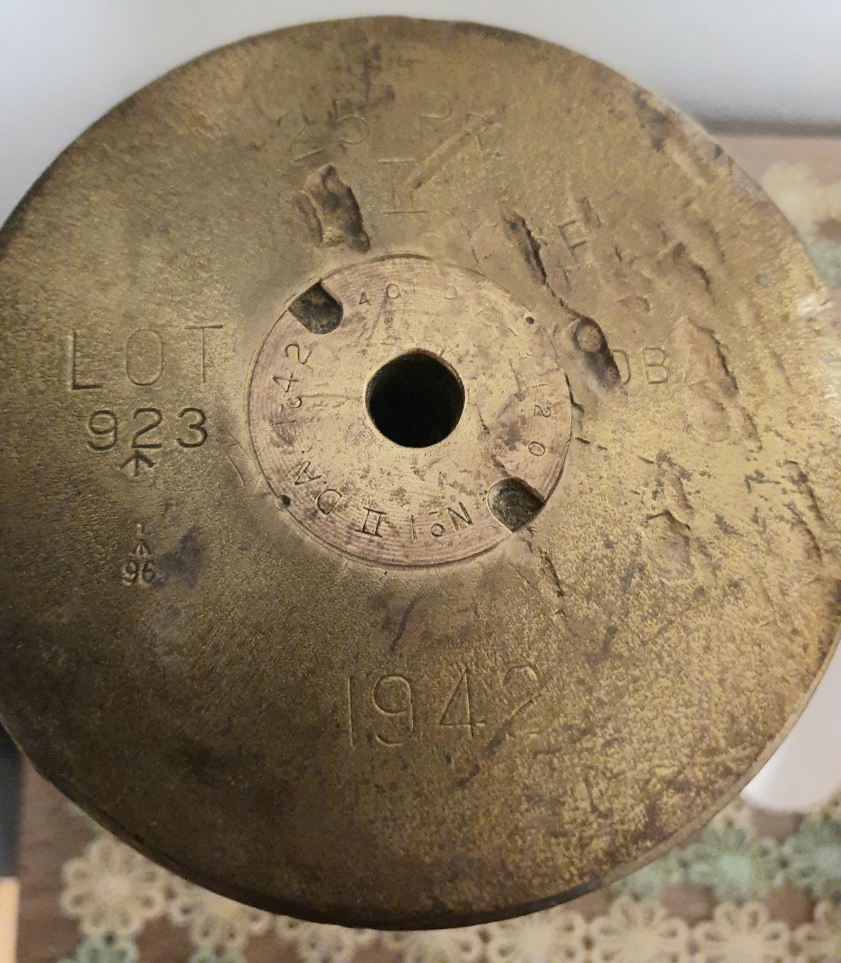 Tutte le decorazioni: Bossolo britannico 1942 – Usato da Pregassona venduto da eld_st6b 1